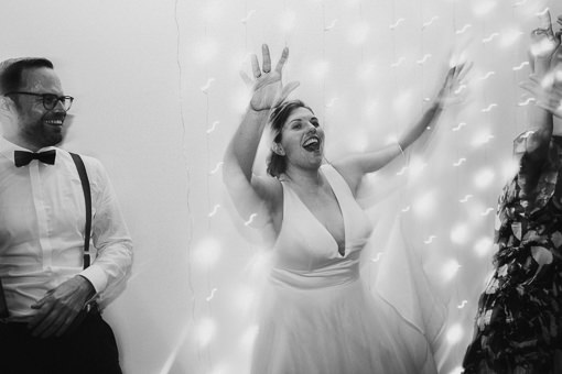 Hochzeit-im-Heyligenstaedt Braut bei der Hochzeitsfeier