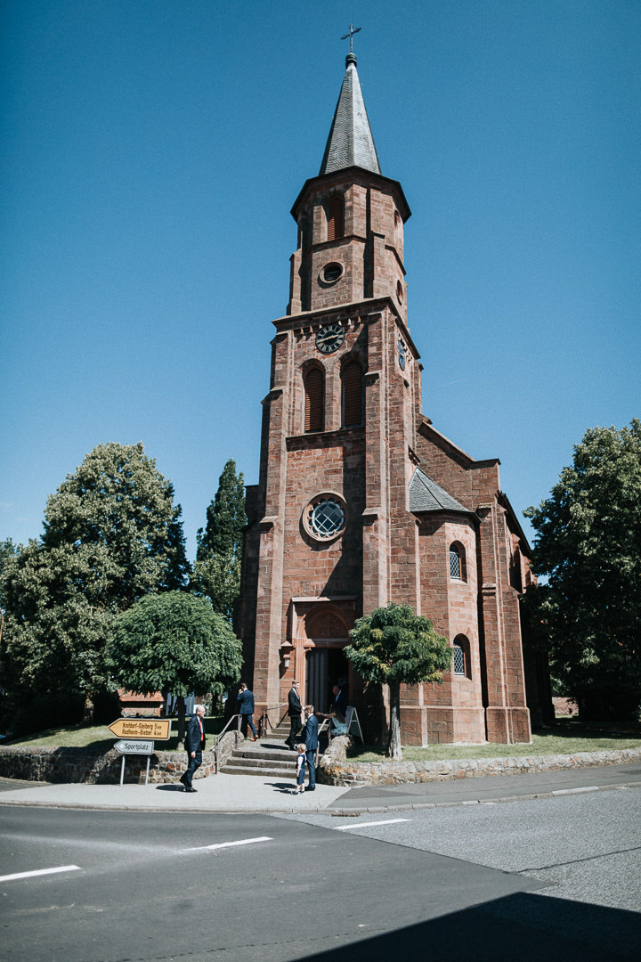 Hochzeit-im-Heyligenstaedt Evangelische Kirche Kinzenbach - Evangelische Martinsgemeinde