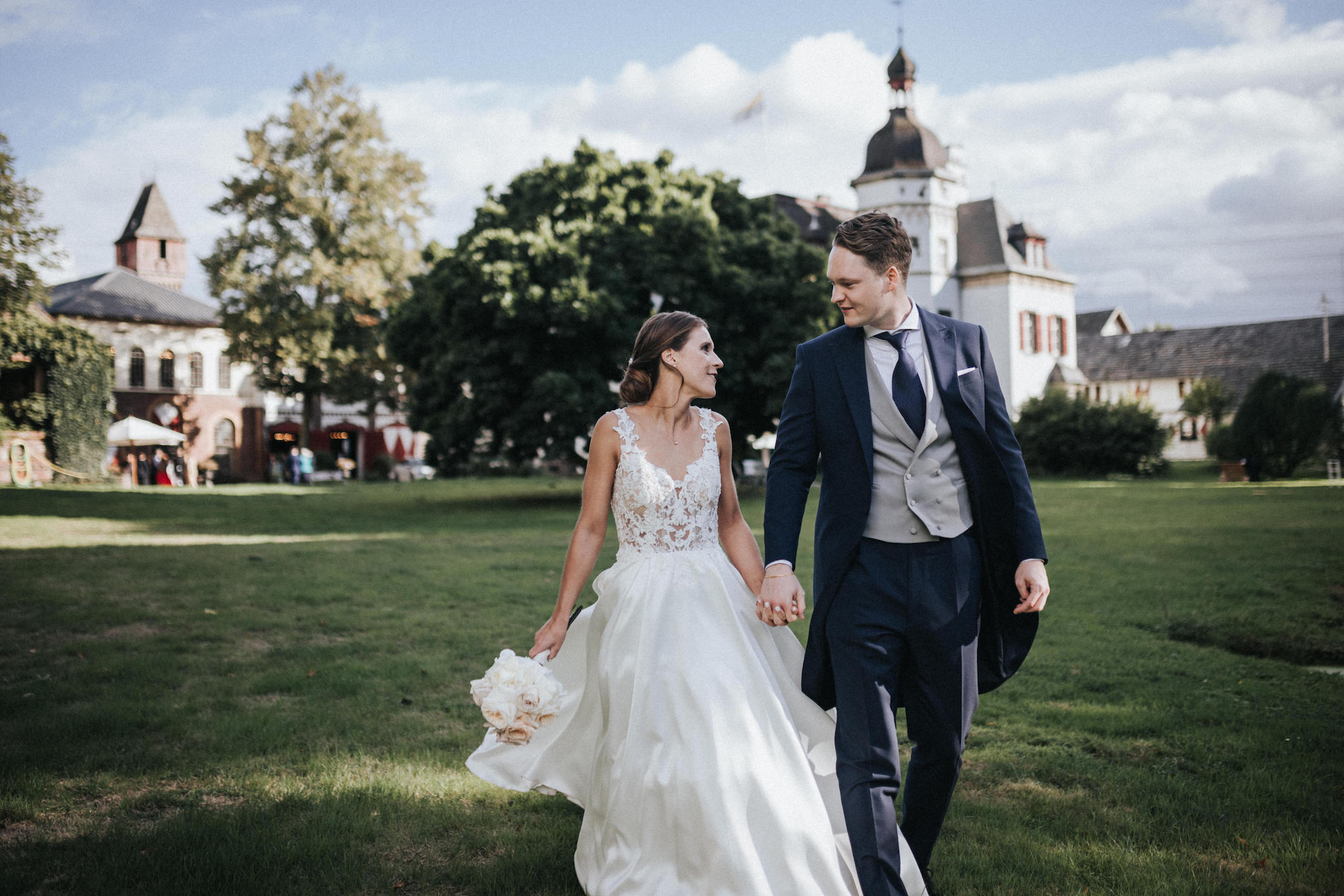 Hochzeit-auf-Gut-Nettehammer Brautpaar der Hochzeit auf Gut Nettehammer