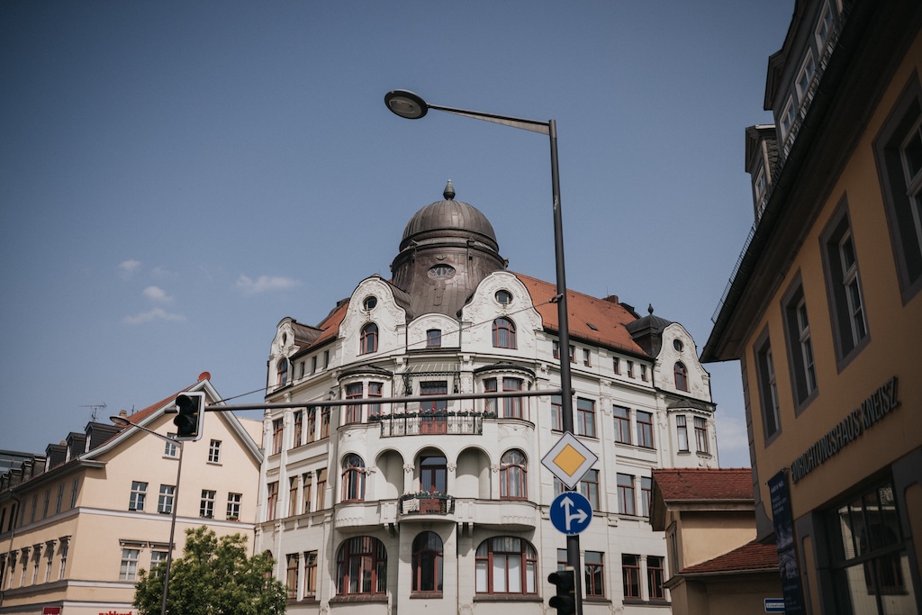 hochzeit-in-weimar.jpg Belvederer Allee in Weimar.