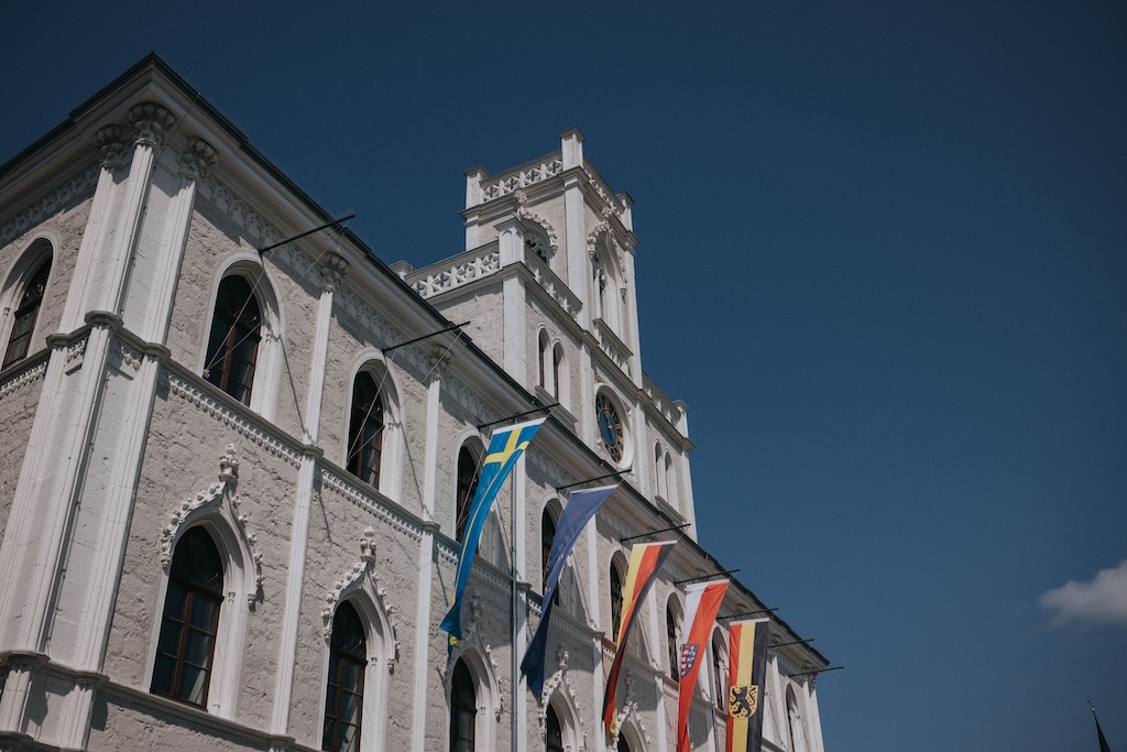 hochzeit-in-weimar.jpg Fassade des Rathauses in Weimar.